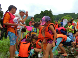 ���q��7���삠����2