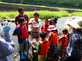 �������݂̂������q���E�ؐ搶�̉��